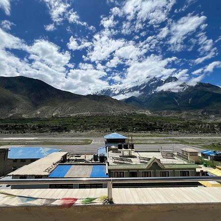 New Neeru Guest House Jomsom Экстерьер фото